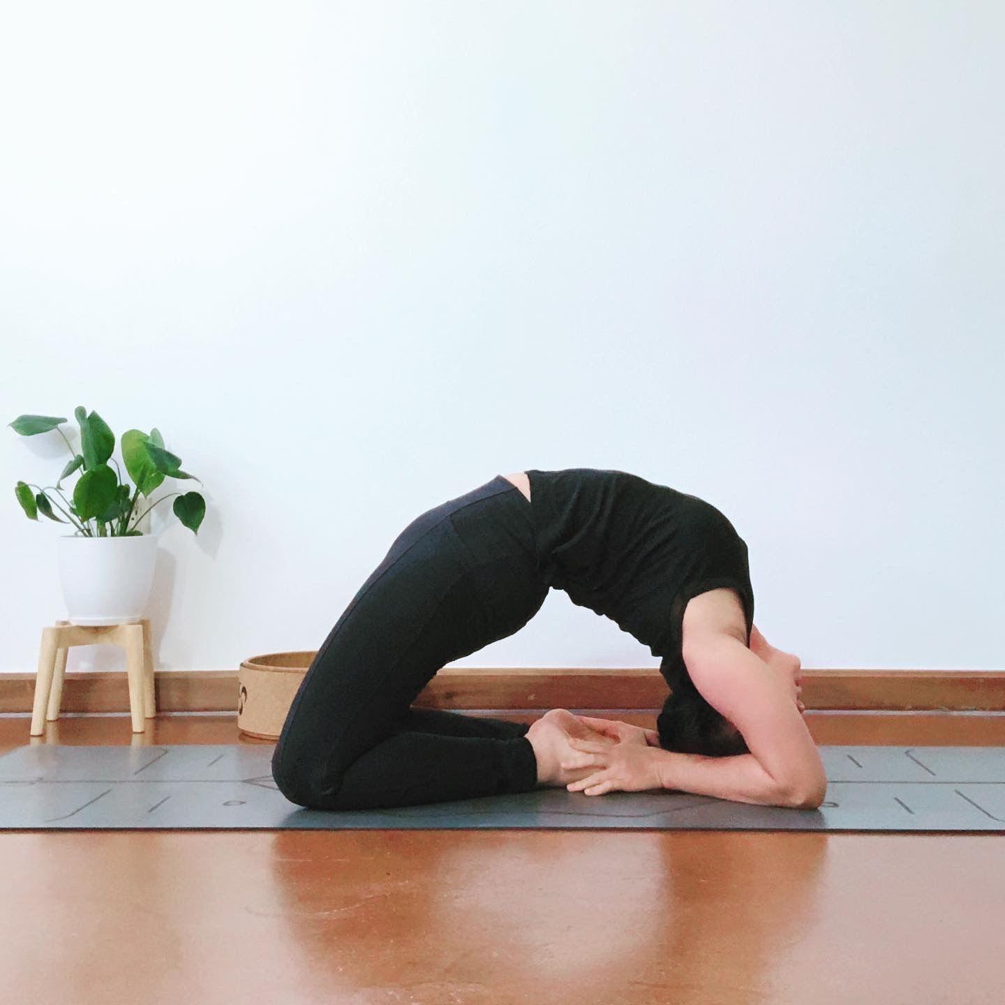 pigeon pose full